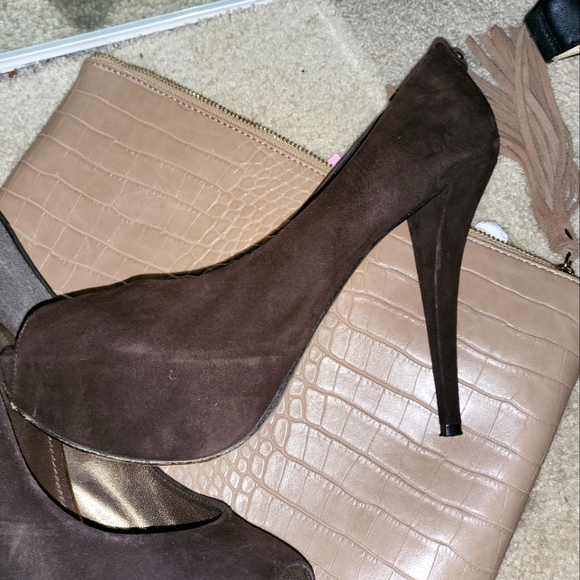 Stuart Weitzman Peep toe 2in platform pumps - Picture 4 of 6